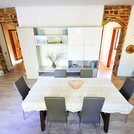 Residenza I Melograni Villa Porto Ottiolu Buitenkant foto