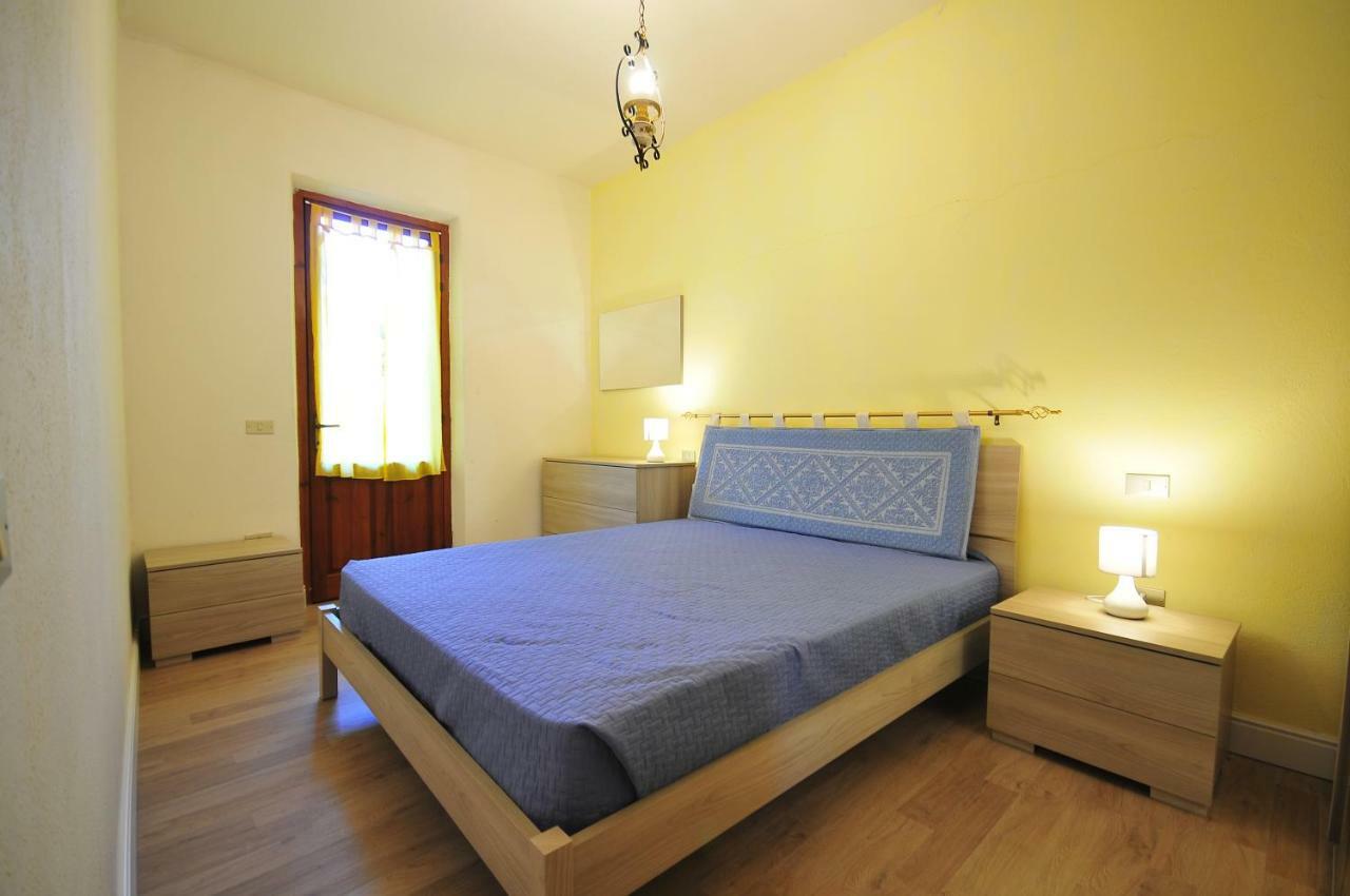 Residenza I Melograni Villa Porto Ottiolu Buitenkant foto