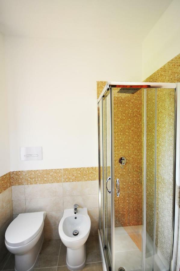 Residenza I Melograni Villa Porto Ottiolu Buitenkant foto
