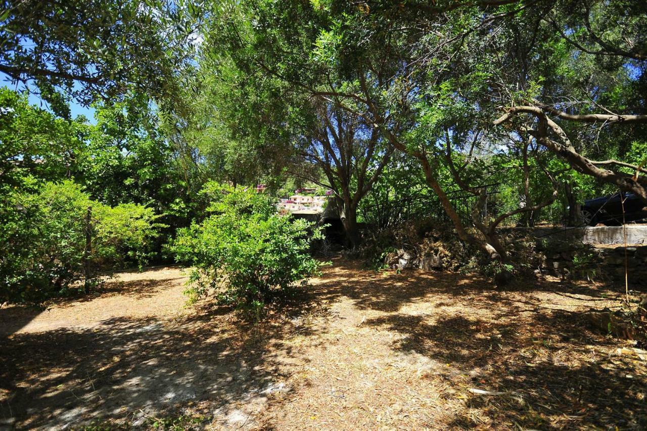 Residenza I Melograni Villa Porto Ottiolu Buitenkant foto