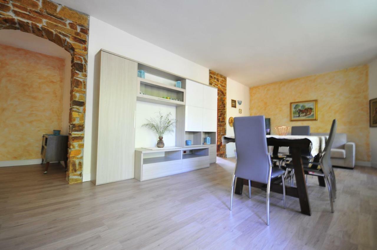 Residenza I Melograni Villa Porto Ottiolu Buitenkant foto